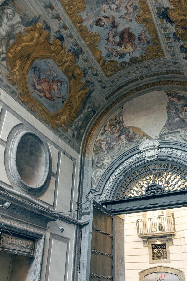 Carafa Di Maddaloni Residenza Di Charme Hotell Napoli Eksteriør bilde